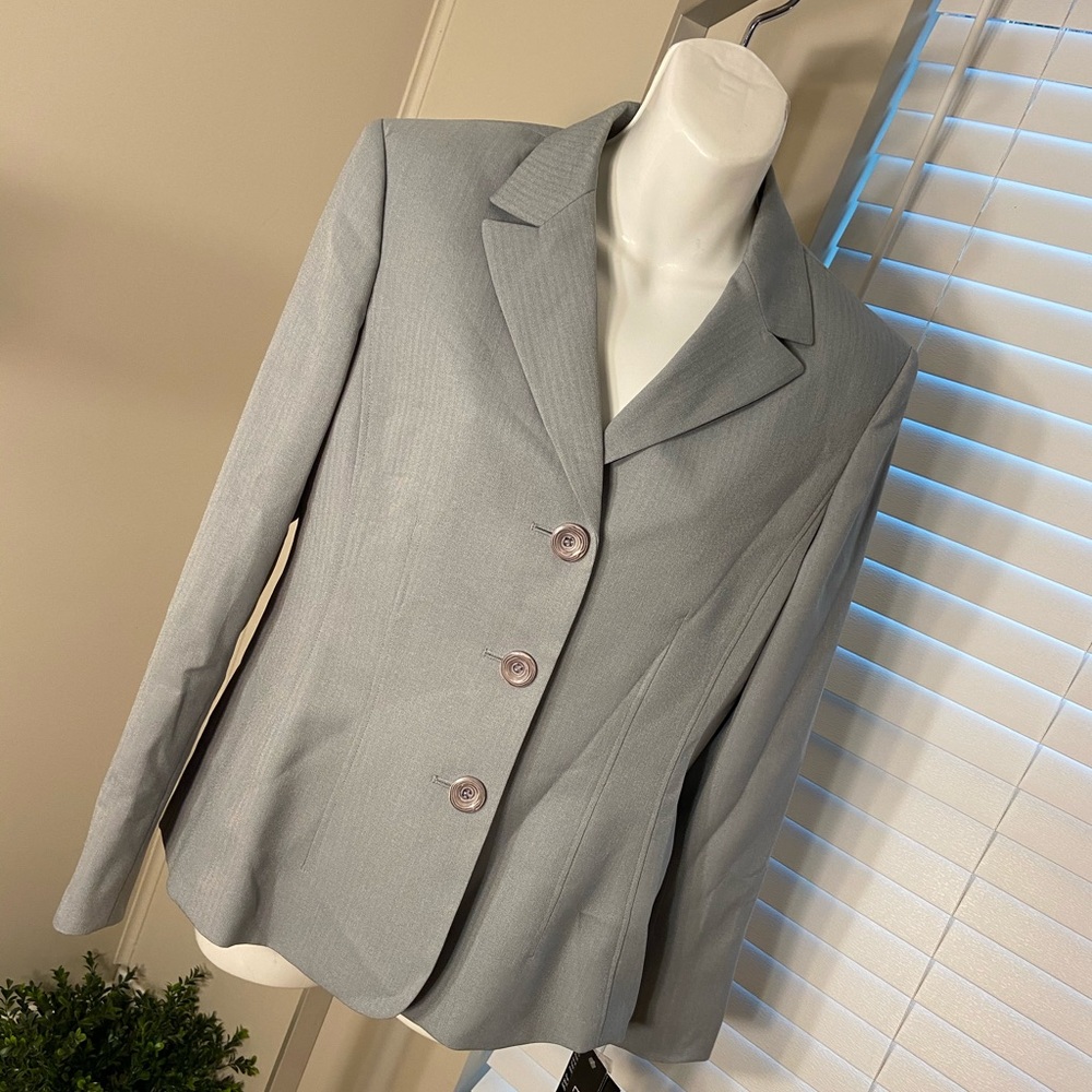 Le Suit Gray Blazer Jacket Pants sz 10 $200 NWT